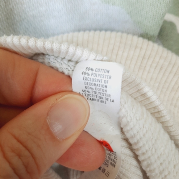 Aerie Good Vibes Oversized Green Camo Side Slit crewneck sweatshirt size XS - Picture 12 of 12